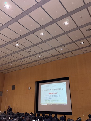 071222　１年次　進路指導会01